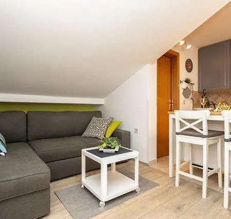 Apartmán Pension-tina-app-4